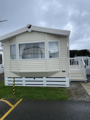 Lovely 3-Bed Apartment nr Caernarfon